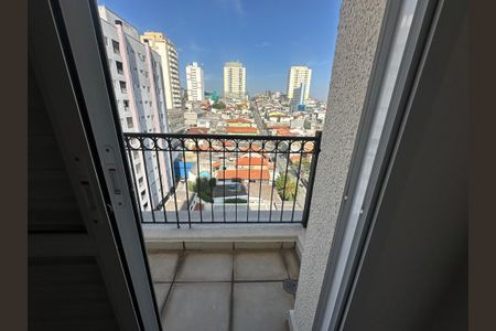 Apartamento à venda com 75m², 3 quartos e 1 vaga Apartamento à venda com 75m², 3 quartos e 1 vagaSacada da suíte