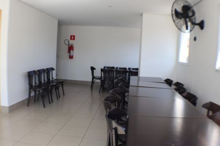 Apartamento à venda com 75m², 3 quartos e 1 vaga Apartamento à venda com 75m², 3 quartos e 1 vagaÁrea comum - Salão de festas