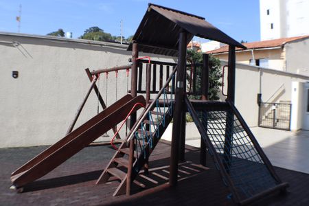 Apartamento à venda com 75m², 3 quartos e 1 vaga Apartamento à venda com 75m², 3 quartos e 1 vagaÁrea comum - Playground