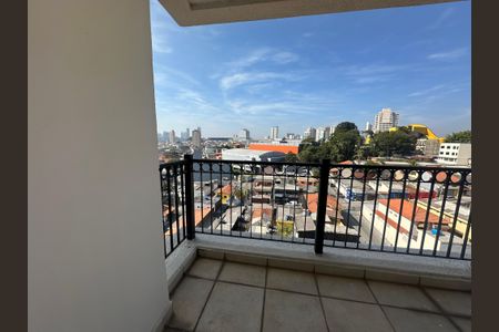 Apartamento à venda com 75m², 3 quartos e 1 vaga Apartamento à venda com 75m², 3 quartos e 1 vagaSacada da sala