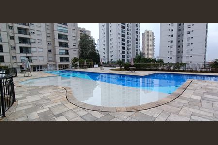 Apartamento à venda com 70m², 2 quartos e 1 vaga Apartamento à venda com 70m², 2 quartos e 1 vagaÁrea comum - Piscina