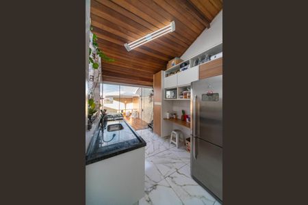 Apartamento à venda com 90m², 2 quartos e 1 vaga Apartamento à venda com 90m², 2 quartos e 1 vagaCozinha