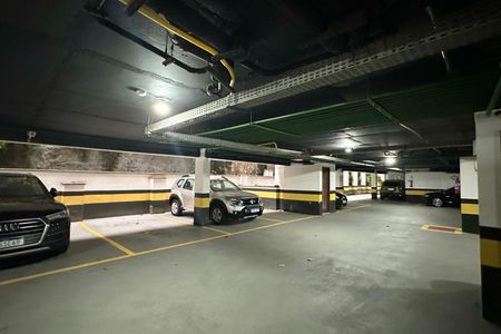 Apartamento à venda com 99m², 3 quartos e 2 vagas Apartamento à venda com 99m², 3 quartos e 2 vagasGaragem