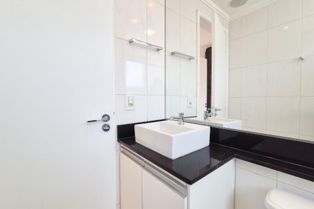 Apartamento à venda com 48m², 2 quartos e 1 vagaBanheiro Social