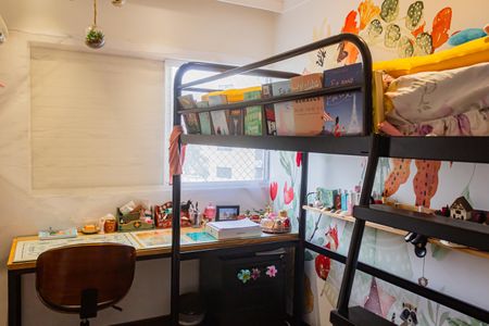 Apartamento à venda com 115m², 3 quartos e 2 vagas Apartamento à venda com 115m², 3 quartos e 2 vagasQuarto 2