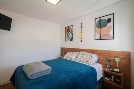 Apartamento à venda com 60m², 2 quartos e 2 vagas Apartamento à venda com 60m², 2 quartos e 2 vagasSuíte