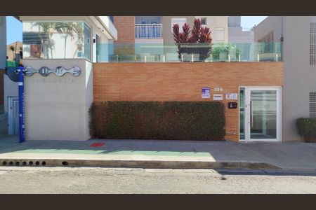 Apartamento à venda com 60m², 2 quartos e 2 vagas Apartamento à venda com 60m², 2 quartos e 2 vagasFachada