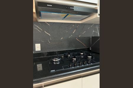 Casa para alugar com 310m², 4 quartos e 4 vagas