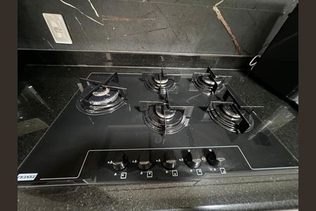 Casa para alugar com 310m², 4 quartos e 4 vagas