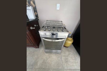 Casa para alugar com 310m², 4 quartos e 4 vagas