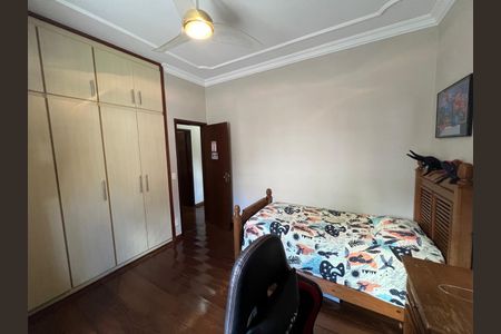 Casa para alugar com 310m², 4 quartos e 4 vagas