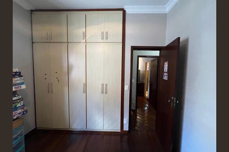 Casa para alugar com 310m², 4 quartos e 4 vagas