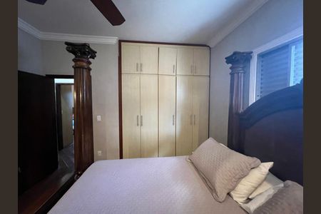 Casa para alugar com 310m², 4 quartos e 4 vagas