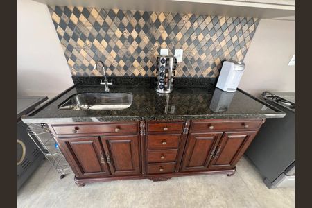 Casa para alugar com 310m², 4 quartos e 4 vagas