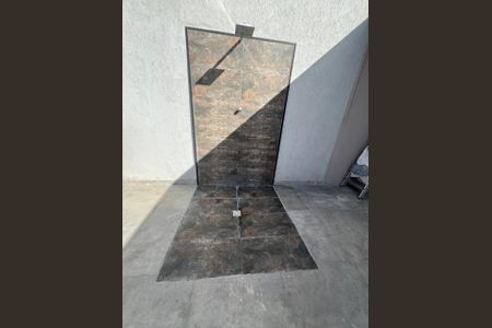 Casa para alugar com 310m², 4 quartos e 4 vagas