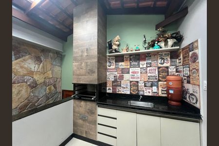 Casa para alugar com 310m², 4 quartos e 4 vagas