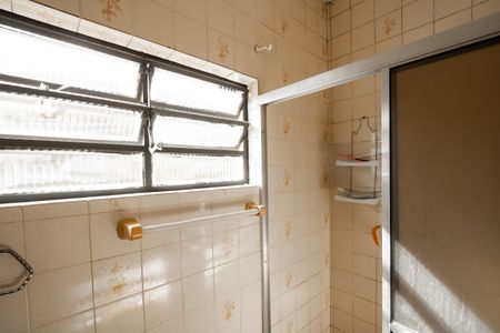 Casa à venda com 400m², 3 quartos e 2 vagas Casa à venda com 400m², 3 quartos e 2 vagasBanheiro da Suíte