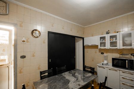 Casa à venda com 400m², 3 quartos e 2 vagas Casa à venda com 400m², 3 quartos e 2 vagasCozinha