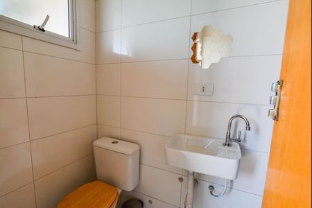 Casa à venda com 128m², 2 quartos e 3 vagasBanheiro de serviço