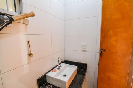 Casa à venda com 128m², 2 quartos e 3 vagasLavabo