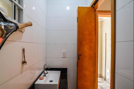 Casa à venda com 128m², 2 quartos e 3 vagasLavabo