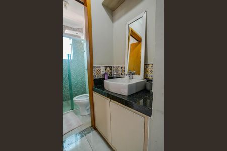 Casa à venda com 128m², 2 quartos e 3 vagasBanheiro Social