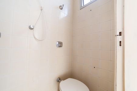 Apartamento à venda com 72m², 2 quartos e 1 vaga Apartamento à venda com 72m², 2 quartos e 1 vagaBanheiro de serviço