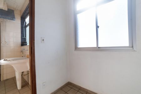 Apartamento à venda com 72m², 2 quartos e 1 vaga Apartamento à venda com 72m², 2 quartos e 1 vagaQuarto de Serviço