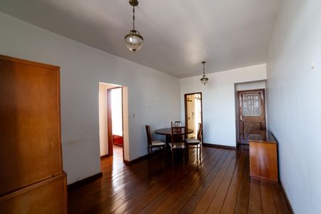 Apartamento à venda com 72m², 2 quartos e 1 vaga Apartamento à venda com 72m², 2 quartos e 1 vagaSala