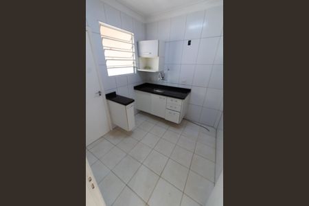 Casa de condomínio para alugar com 90m², 3 quartos e 2 vagas Casa de condomínio para alugar com 90m², 3 quartos e 2 vagasCozinha