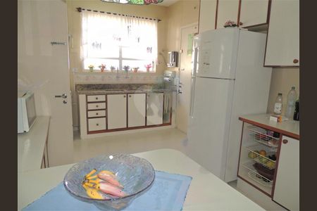 Apartamento à venda com 147m², 3 quartos e 2 vagas