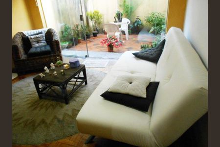 Casa à venda com 160m², 3 quartos e 1 vaga