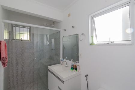 Casa à venda com 270m², 3 quartos e 2 vagasBanheiro da Suíte 3