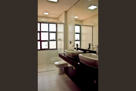 Apartamento à venda com 320m², 3 quartos e 4 vagas Apartamento à venda com 320m², 3 quartos e 4 vagasFoto 12