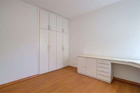 Casa à venda com 4 quartos, 315m² em Campo Belo, São Paulo