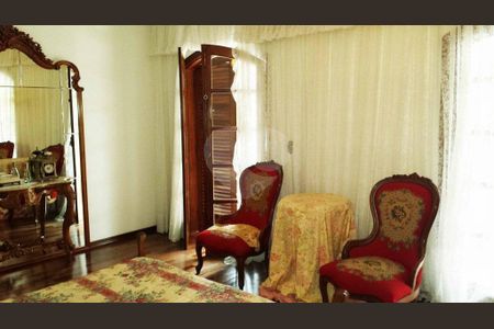 Casa à venda com 410m², 3 quartos e 4 vagas