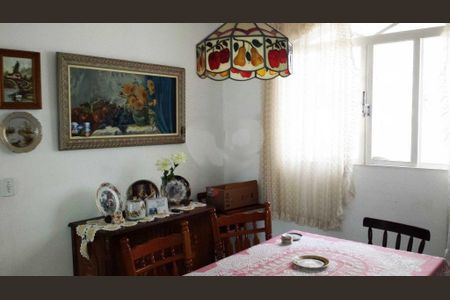 Casa à venda com 410m², 3 quartos e 4 vagas