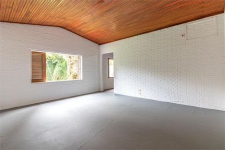 Casa à venda com 309m², 3 quartos e 2 vagas
