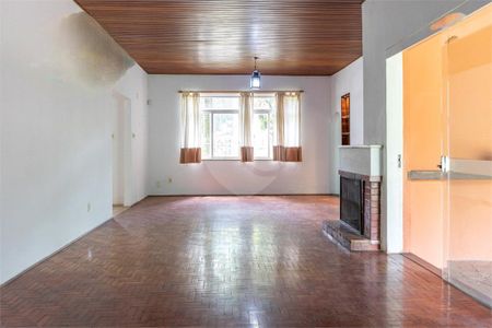 Casa à venda com 309m², 3 quartos e 2 vagas