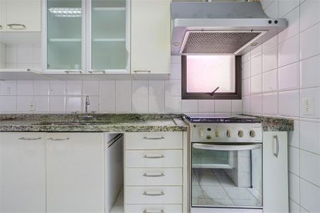 Apartamento à venda com 260m², 3 quartos e 3 vagas