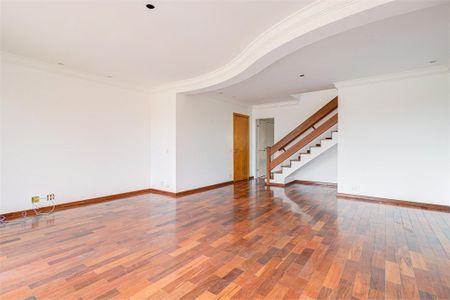 Apartamento à venda com 260m², 3 quartos e 3 vagas