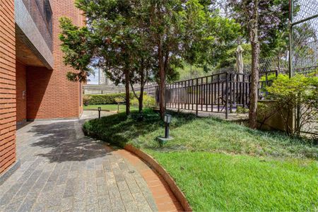 Apartamento à venda com 260m², 3 quartos e 3 vagas
