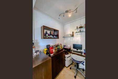 Apartamento à venda com 142m², 3 quartos e 2 vagasEscritório