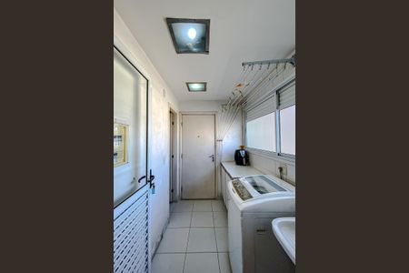 Apartamento à venda com 142m², 3 quartos e 2 vagasÁrea de Serviço