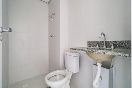 Apartamento à venda com 79m², 3 quartos e 1 vaga Apartamento à venda com 79m², 3 quartos e 1 vagaBanheiro social