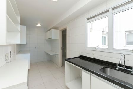 Apartamento para alugar com 138m², 3 quartos e 2 vagasCozinha