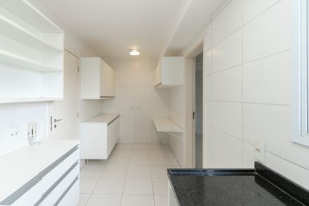 Apartamento para alugar com 138m², 3 quartos e 2 vagasCozinha