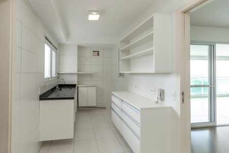 Apartamento para alugar com 138m², 3 quartos e 2 vagasCozinha
