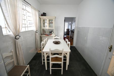 Casa à venda com 255m², 2 quartos e 2 vagasCopa 