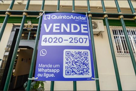 Apartamento à venda com 98m², 2 quartos e sem vaga Apartamento à venda com 98m², 2 quartos e sem vagaPlaca